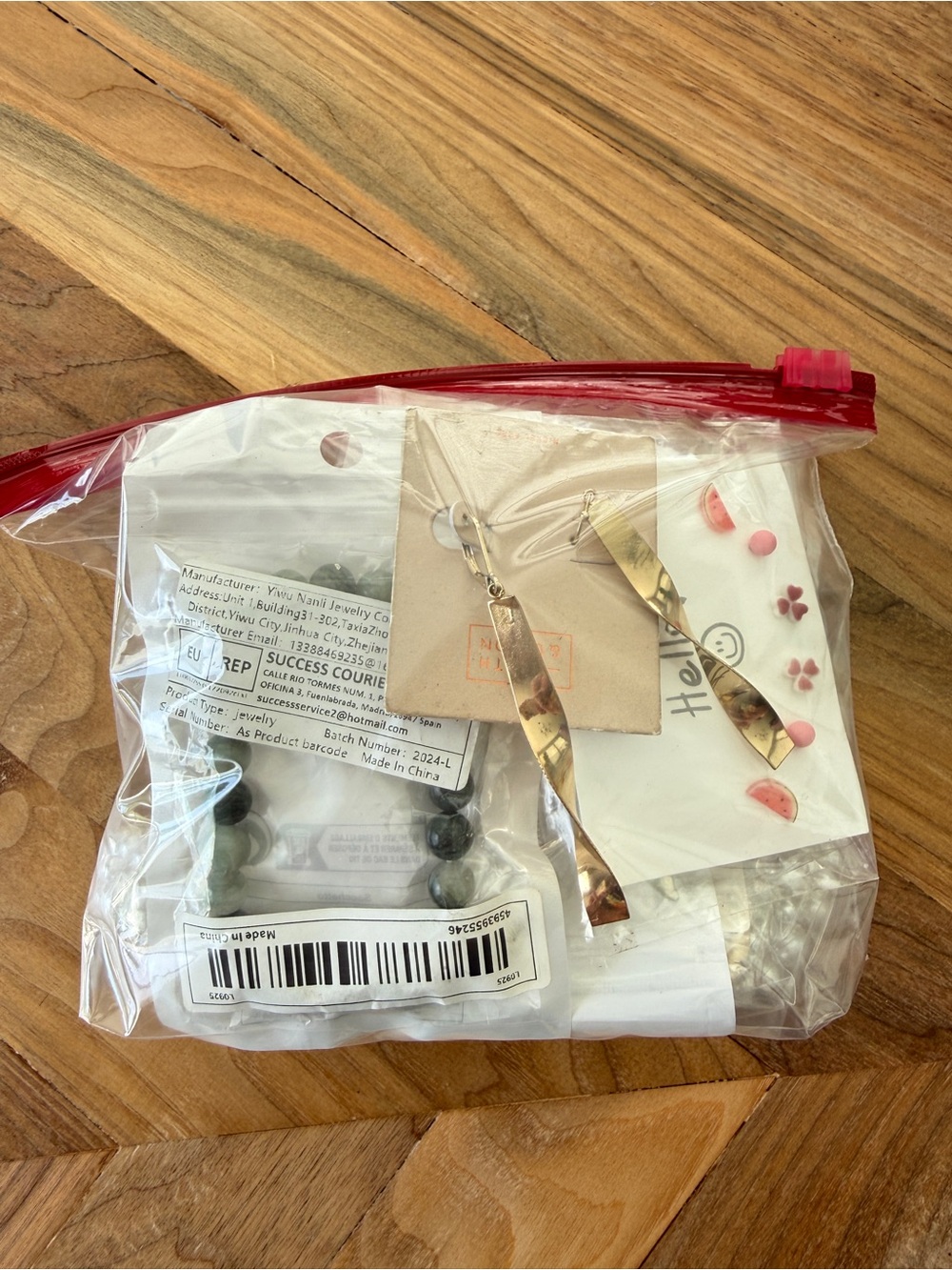 AMAZING VALUE NWT Mixed Jewelry lot - Earrings, Necklaces, Gifts
